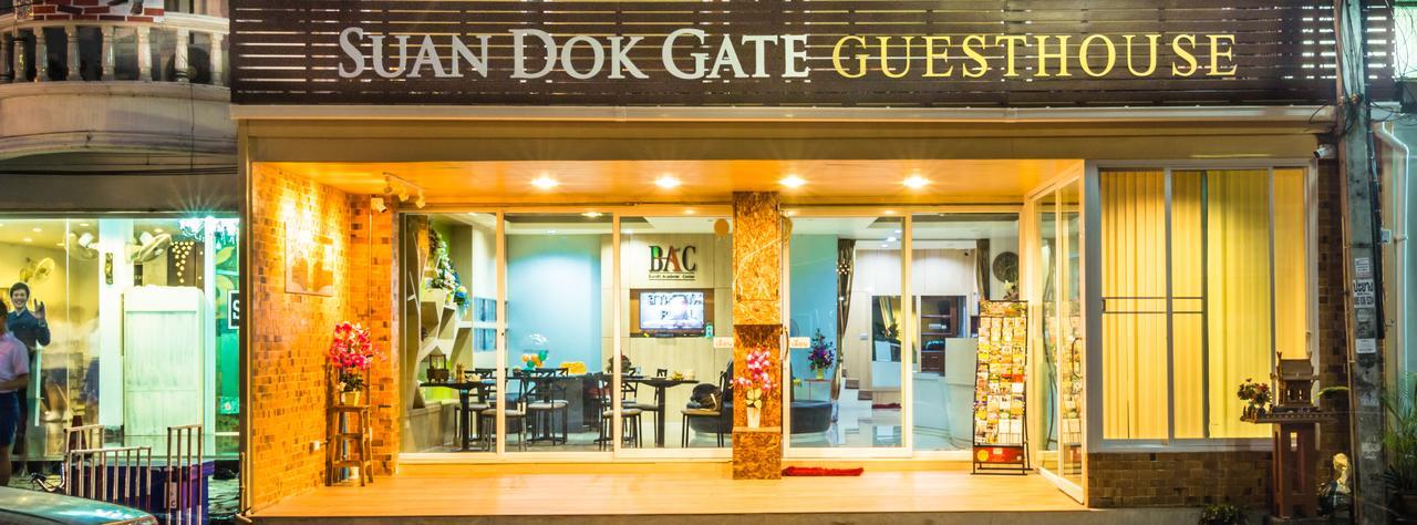 Suan Dok Gate Guesthouse Chiang Mai Exterior photo