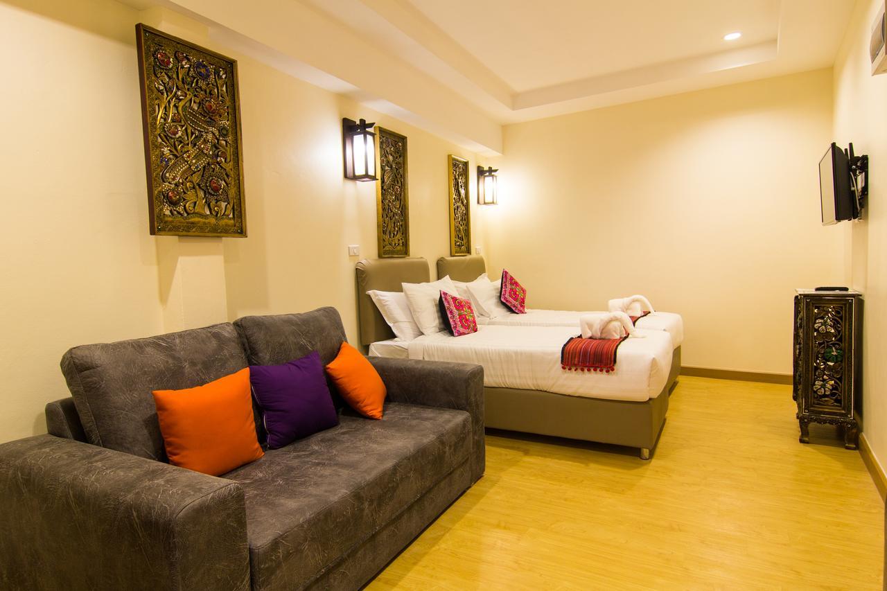Suan Dok Gate Guesthouse Chiang Mai Exterior photo