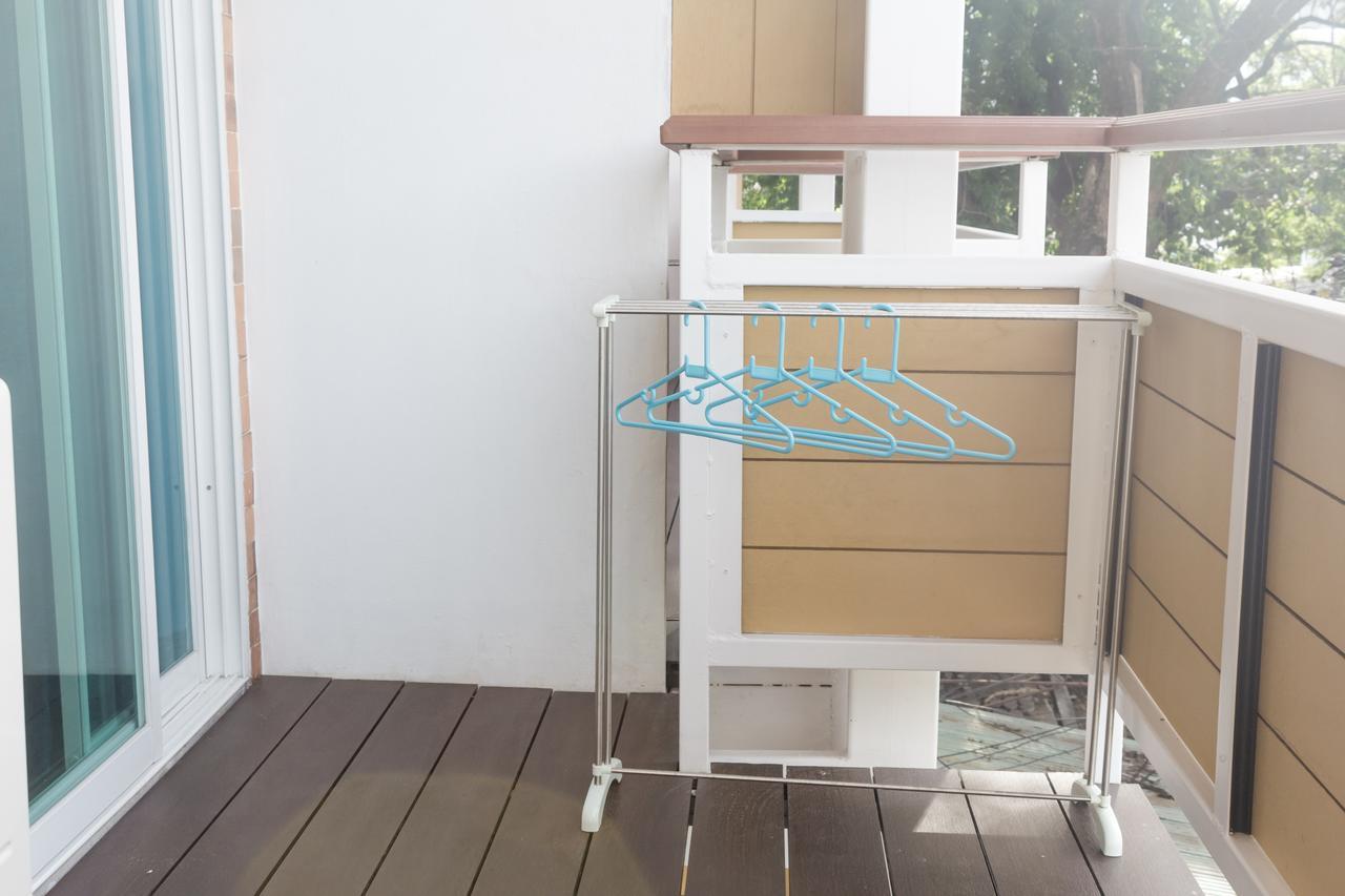 Suan Dok Gate Guesthouse Chiang Mai Exterior photo