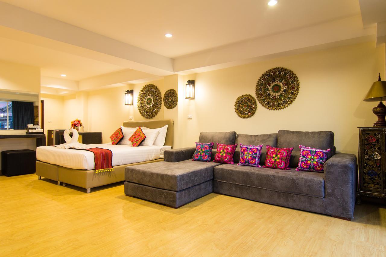 Suan Dok Gate Guesthouse Chiang Mai Exterior photo